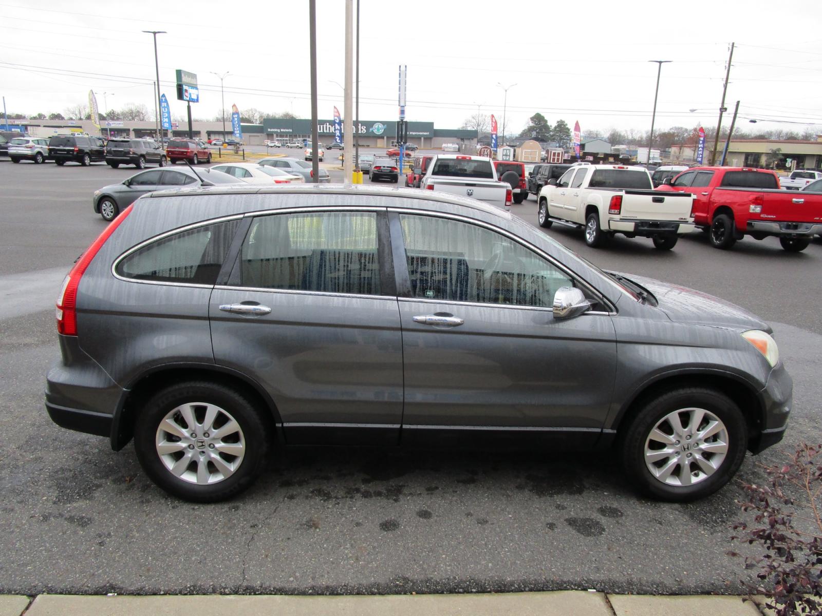 2011 GRAY Honda CR-V LX 2WD 5-Speed AT (5J6RE3H35BL) with an 2.4L L4 DOHC 16V engine, 5-Speed Automatic transmission, located at 1814 Albert Pike Road, Hot Springs, AR, 71913, (501) 623-1717, 34.494228, -93.094070 - Photo #6
